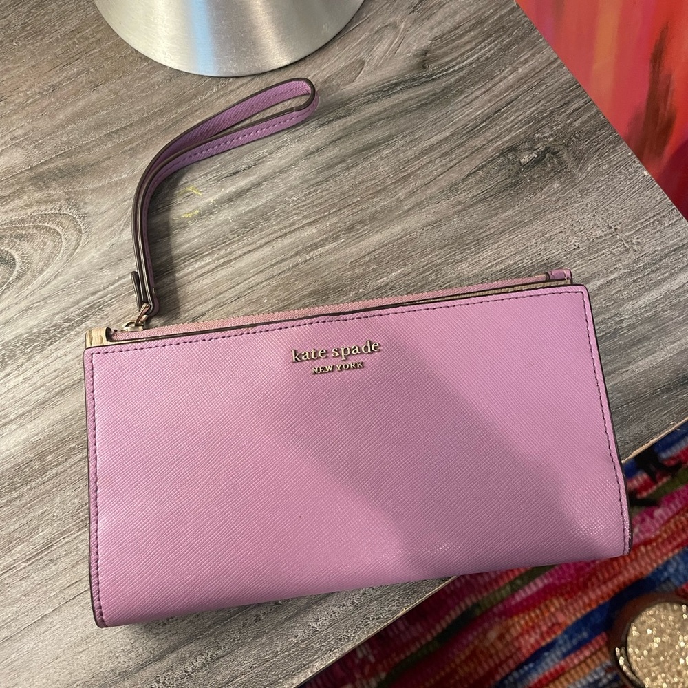 Lavender Kate Spade Wristlet Wallet